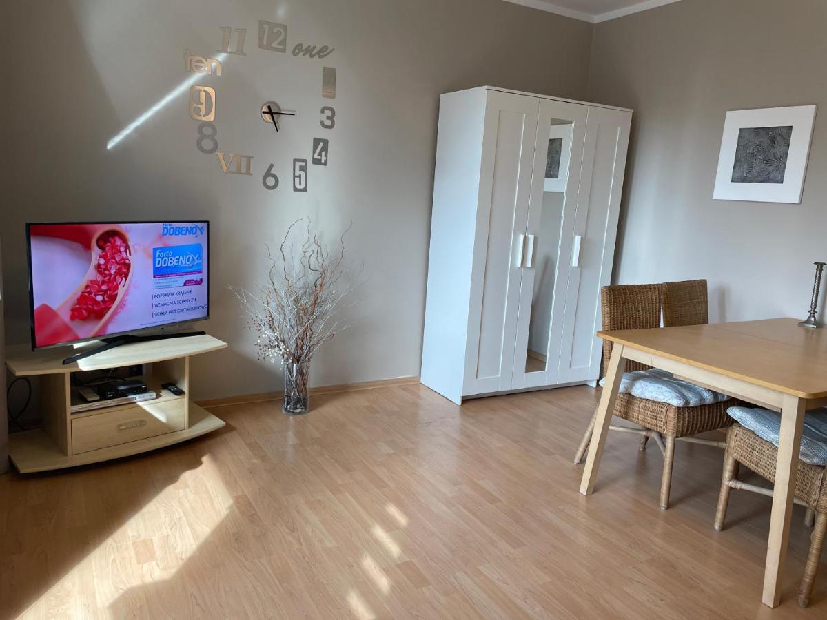Wolin-Travel Apartament Dom Przy Parku Miedzyzdroje Dış mekan fotoğraf
