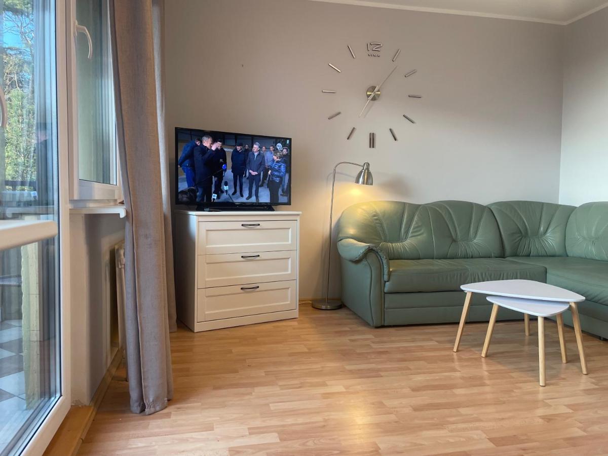 Wolin-Travel Apartament Dom Przy Parku Miedzyzdroje Dış mekan fotoğraf