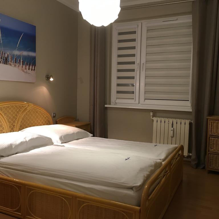 Wolin-Travel Apartament Dom Przy Parku Miedzyzdroje Dış mekan fotoğraf